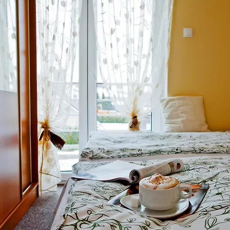 Zajazd Chata Keblowo Bed & Breakfast