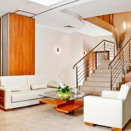 Bed & Breakfast Zajazd Chata Keblowo 3*