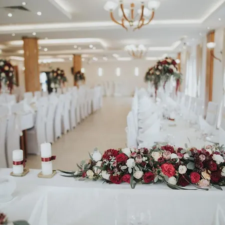 Zajazd Chata Keblowo Bed & Breakfast 3*