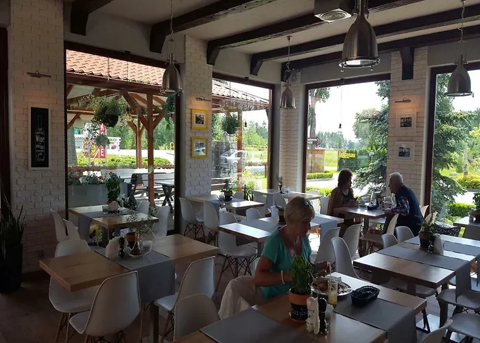 Alojamento de Acomodação e Pequeno-almoço Zajazd Chata Keblowo