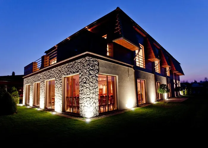 Zajazd Chata Keblowo Alojamento de Acomodação e Pequeno-almoço