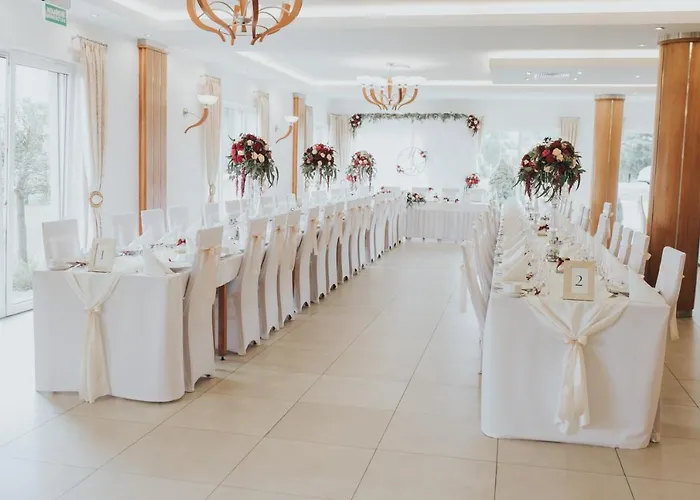 Zajazd Chata Keblowo Alojamento de Acomodação e Pequeno-almoço 3*